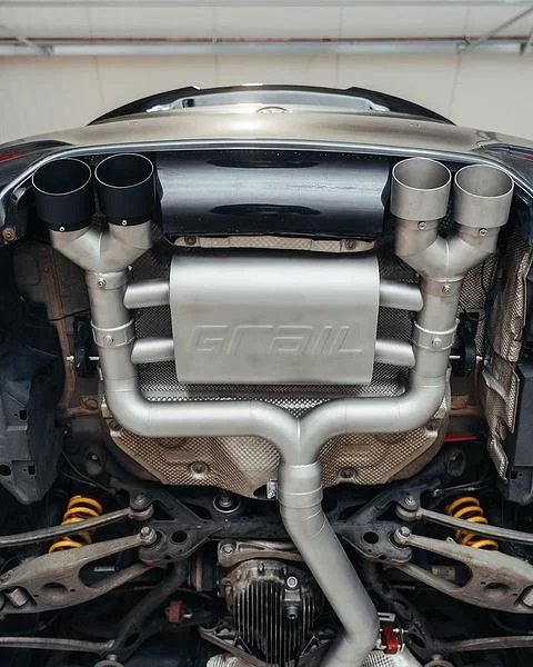Preview: Grail Abgasanlage 3.5 Zoll BMW M3 / M4 F80 / F82 / F83