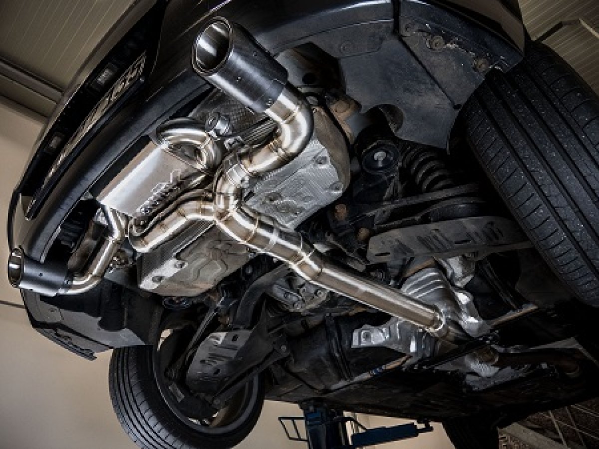 EGO-X Abgasanlage 3,5" für BMW F20/F21 135i/140i