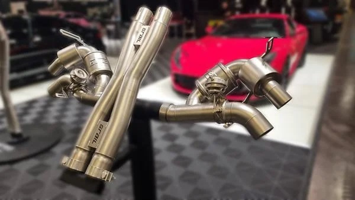 Grail Abgasanlage Ferrari 812 Superfast